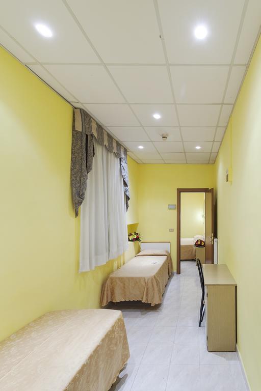 Hotel Oriente Ρώμη Δωμάτιο φωτογραφία