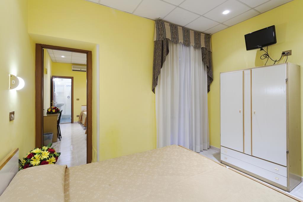 Hotel Oriente Ρώμη Δωμάτιο φωτογραφία