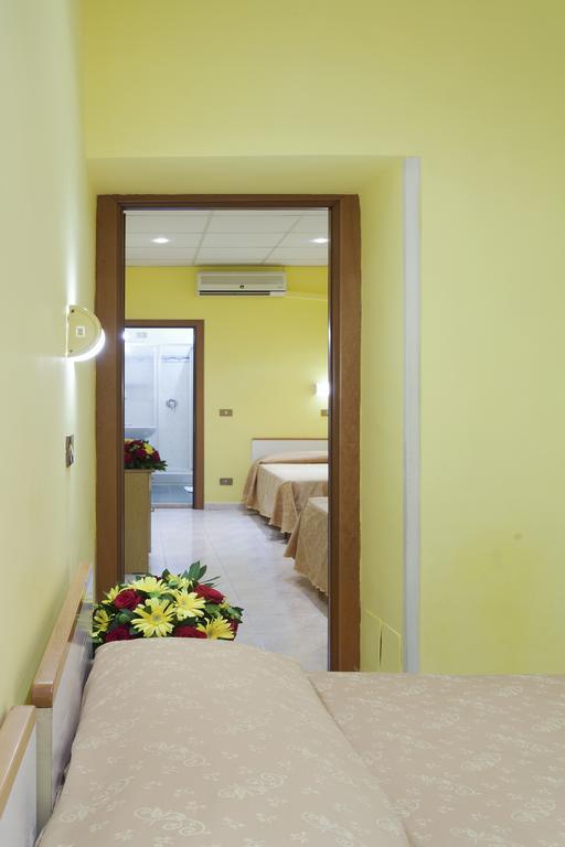 Hotel Oriente Ρώμη Δωμάτιο φωτογραφία
